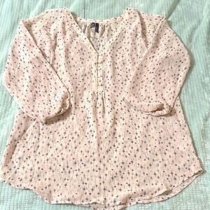 Maurice’s Patterned Blouse Size Medium